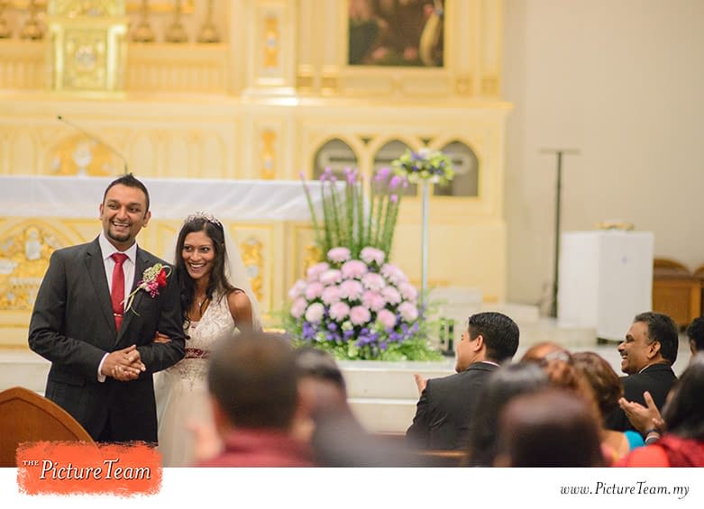 catholic-wedding-photographer-kuala-lumpur-recessional-picture-team