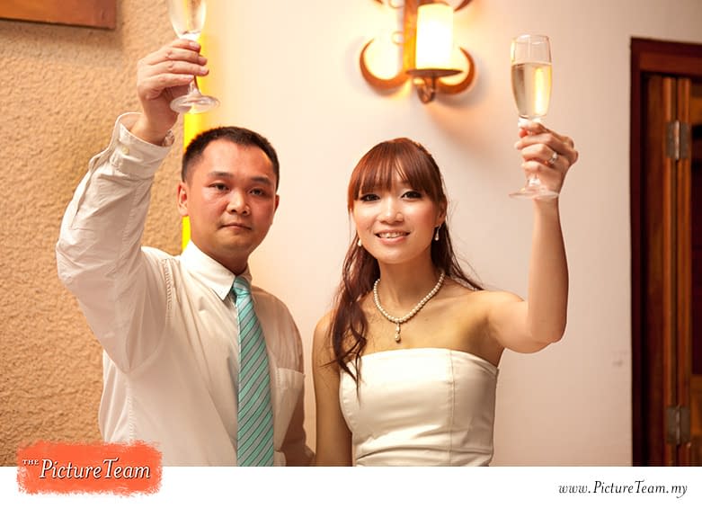 wedding-reception-toasting-kuala-lumpur-malaysia-picture-team