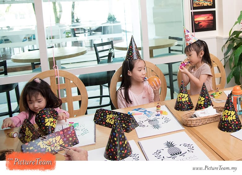 first-year-birthday-party-photographer-kuala-lumpur-malaysia-picture-team